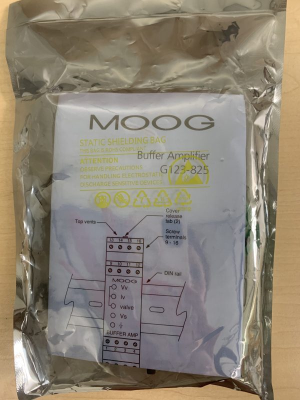 MOOG G123-825-001 buffer amplifier IN123-825-001 - Afbeelding 2