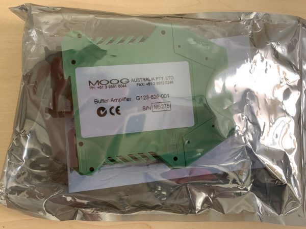 MOOG G123-825-001 buffer amplifier IN123-825-001
