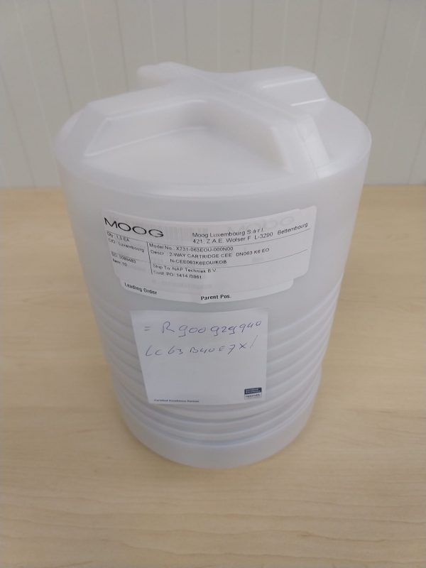 Deze LC63B40E7X / R900929940 van het merk Bosch Rexroth en N-CEE63K6E04/KOB X731-063EOU-000N00 2 Way cartridge CEE DN063 K6 EO van het merk MOOG