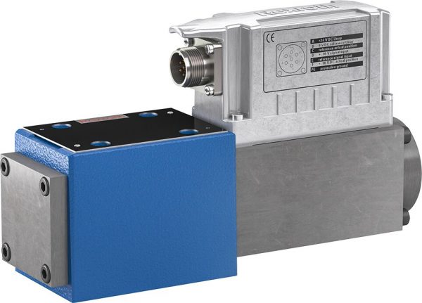 R901493886 PROPORTIONAL DIRECTIONAL VALVE 4WRPEH10C3B100L-3X/M/24A1